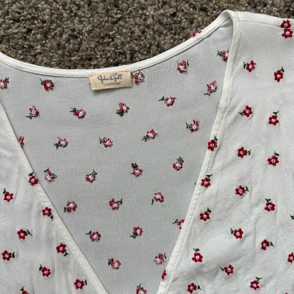 [Size: XS/S] Brandy Melville Tie Floral Blouse - Picture 3 of 3